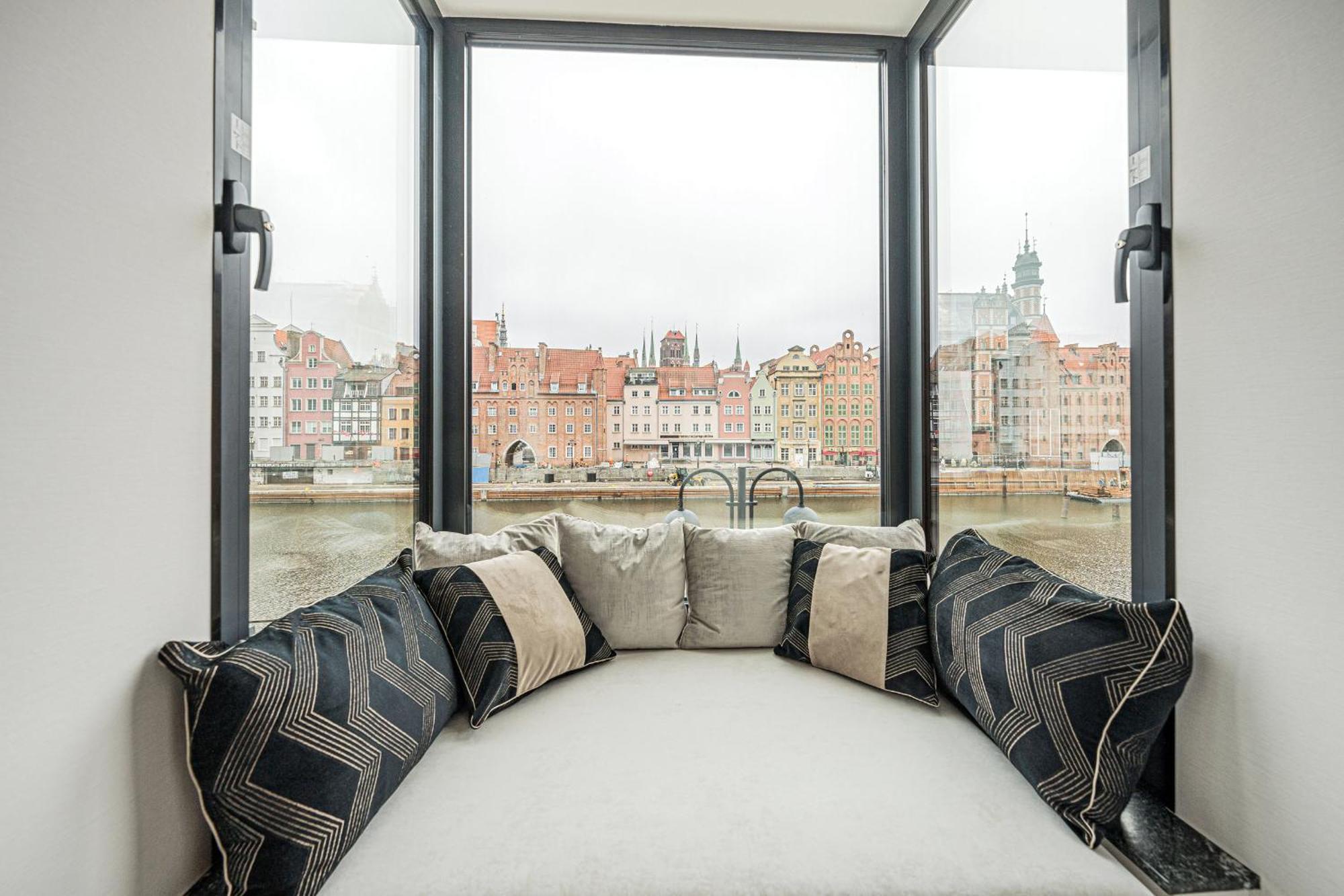 Rent Like Home - Apartament Deo Plaza - Old Town Gdansk Exterior photo